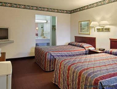 Days Inn & Suites ביג ספרינג מראה חיצוני תמונה